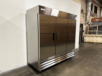 NSF Stainless Steel Reach-In Commercial 3 door freezer CFD-3FF