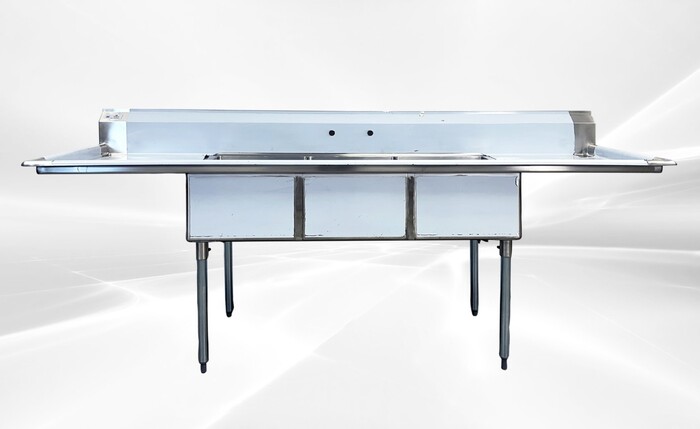 102 in Stainless Steel 3 Compartment sink NSF HN-C3T182412-24LR