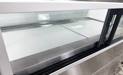 NSF 51 in open air Sandwich Refrigerated Merchandiser CF-1300C