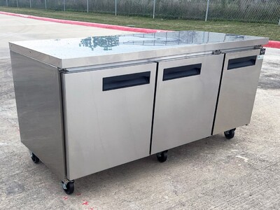 NSF Undercounter freezer 72 ins EUC70F