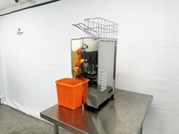 NSF Commercial Orange Juicer Squeezer Extractor Machine 2000E-2