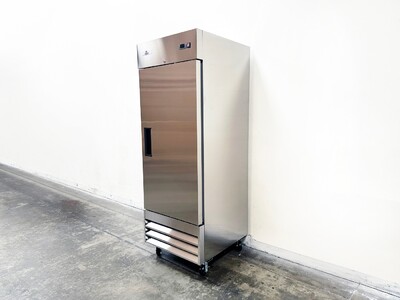 NSF restaurant One Door Refrigerator XB27R