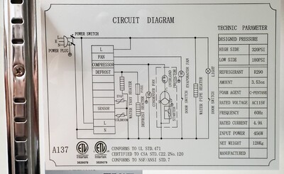 NSF Solid Door Reach-In Freezer 1 Door Freezer XB27F