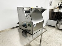 Heavy Duty Automatic Electric Bread Slicer HF31