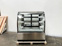 Refrigerated bakery refrigerator case NSF 48 in CL-4F