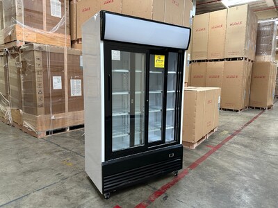 NSF 48 ins Drink two slide glass door refrigerator CLG-1000BFS