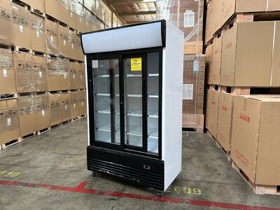 NSF 48 ins Drink two slide glass door refrigerator CLG-1000BFS