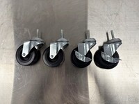 Wire Shelving 4 wheels