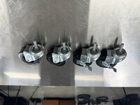 Wire Shelving 4 wheels