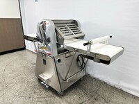Commercial Reversible Dough Sheeter 220v or 110v QSJ-520E