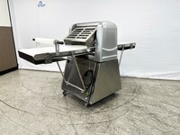 Commercial Reversible Dough Sheeter 220v or 110v QSJ-520E