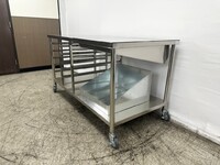 NSF 66 ins DonutS Table Stainless Steel HT-D-11
