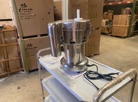NSF Commercial Juicer Extractor Machine UJC750