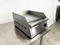 NSF 16 inches Electric Countertop Griddle Flat Top Grill EG16
