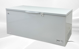 NSF 65 in Solid Top Chest freezer 18 cu ft XF-562
