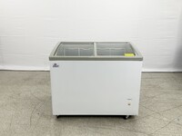 NSF 40 INS ice cream Chest Freezer 8.5 cu. ft SD351S
