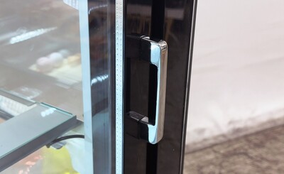 Refrigerated bakery refrigerator case NSF 48 in CW-370R