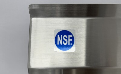 NSF 77 ins Stainless Steel Three Compartment Sink HN-C3T242412