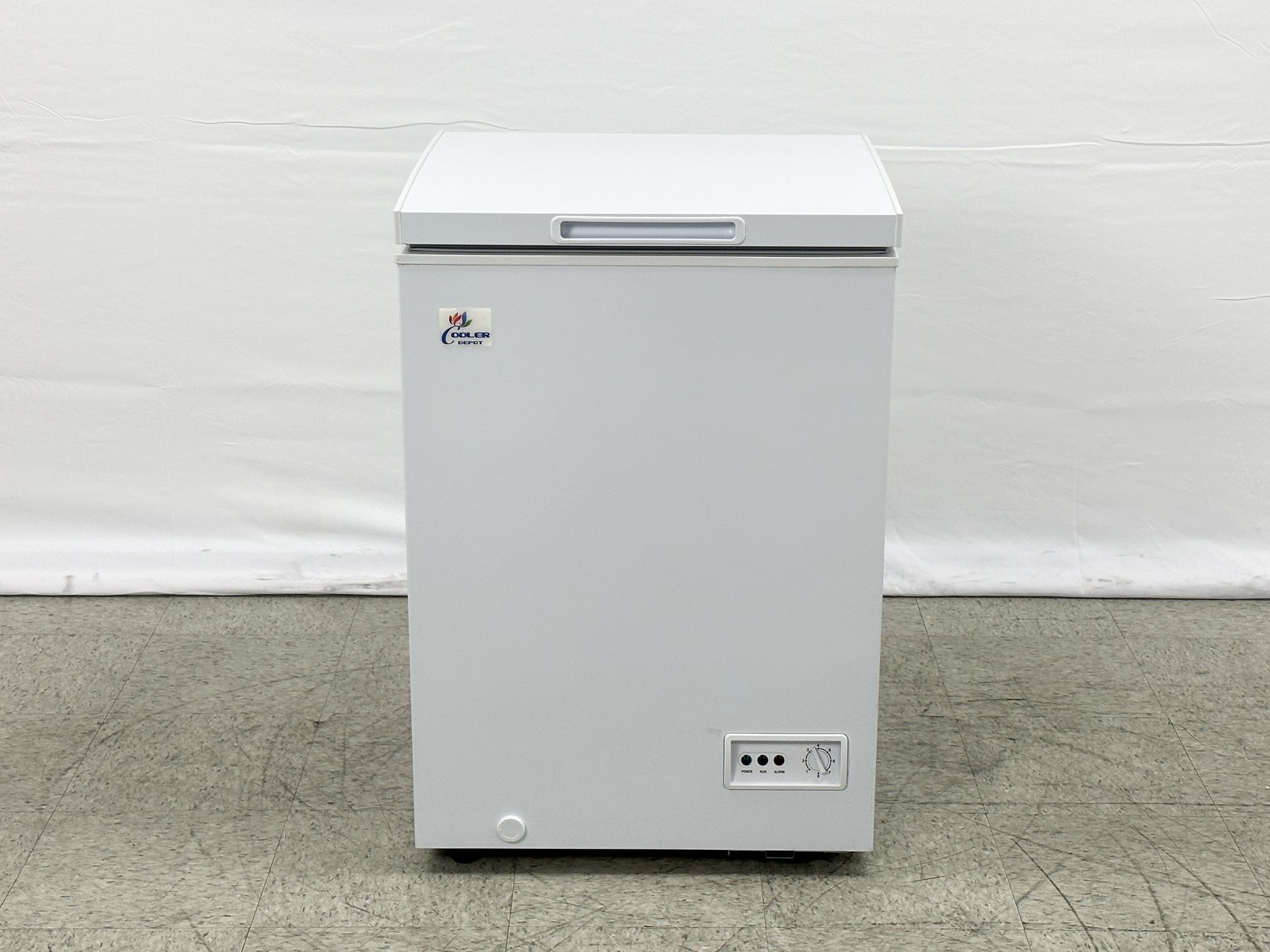 CSA Single Door food Chest Freezer 3.5 Cu Ft XF-95