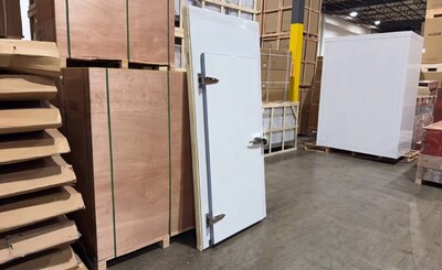 Walk In Freezer White Door With Frame NSF DOO5L