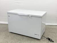 NSF 50 inch Chest freezer 13 cu ft XF-402