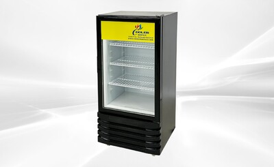 NSF Merchandising Merchandiser 47 inch high glass door LC-150A