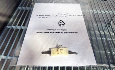 3 GlassDoor Stainless Steel Commercial Refrigerator NSF CD-84RG