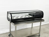 Black Curved Glass Refrigerated Sushi Display Case RTS52B