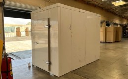NSF Custom made  Walk-In cooler box china Made per sq ft