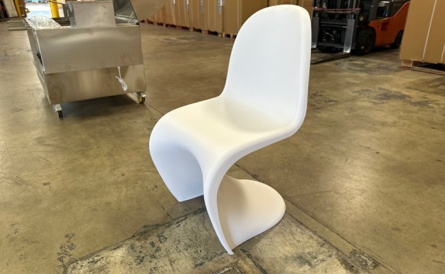 White chair Plastic Boba store Reception  WBD1