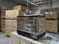 NSF 36 ins Heated Showcase HW-136