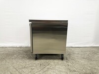 NSF Undercounter freezer 30 ins EUC30F