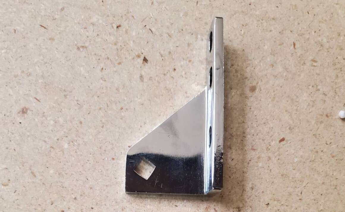[Parts] D368BMF glass door freezer SS door Bracket