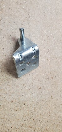 [Parts] ZW-150R Bakery Display Case Curved Glass Bracket-1