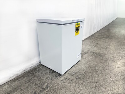 CSA Single Door Food Chest Freezer 5.0 CU FT XF-165