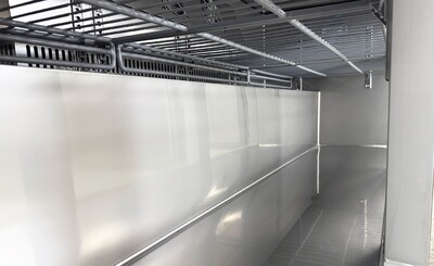 NSF 72 Ins Undercounter 3 Solid Doors Refrigerator AUR-18476