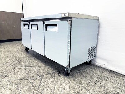 NSF 72 Ins Undercounter 3 Solid Doors Refrigerator AUR-18476