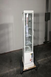 NSF Square 4 Sided Glass Refrigerator Display case Bakery CL-98