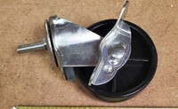 [Parts] Wire Shelving Swivel Wheels With Brake 3 Ins