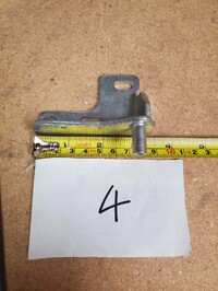 [Parts] SD1.9L3 Glass Door Freezer Left Henge Bracket