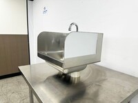 17 ins Hand Sink With Two Splashes And Faucet NSF HS-17-LR-320