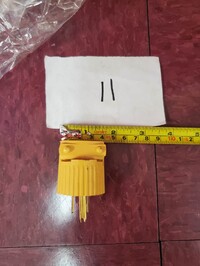 [Parts] Power plog Yellow 15A 125v