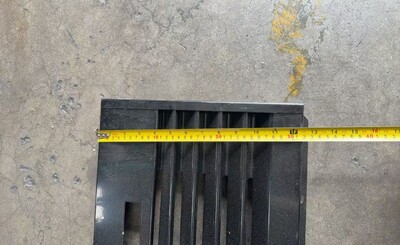[Parts] CLG-1320 Refrigerator Front Bottom Baffle