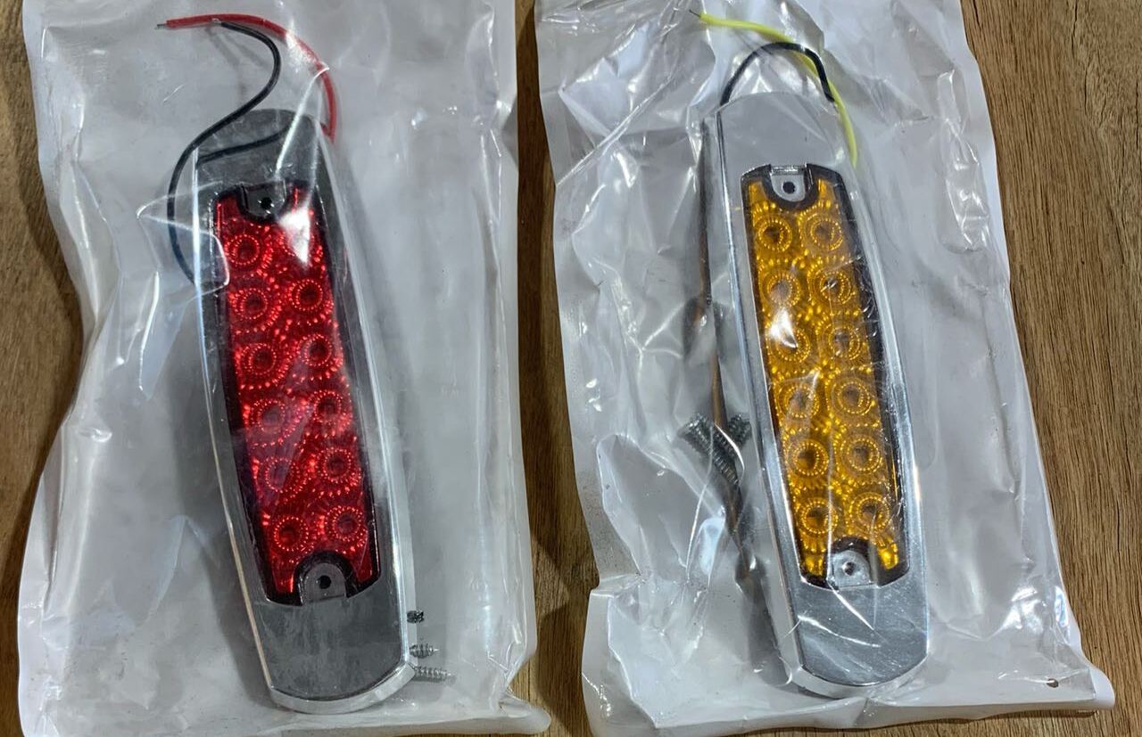 [Parts] FT42 Food Vending Trailer Tail Light Red Or Yellow