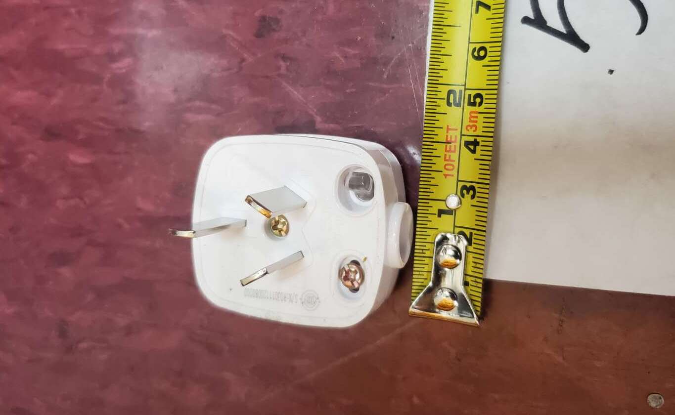[Parts] Three-pin White Power Plog head