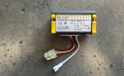 [Parts] Temperature Controller SF-104S-2