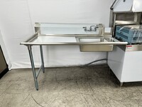 NSF Soiled Dish Table 60W x 30D x45H inches HN-DTS60L