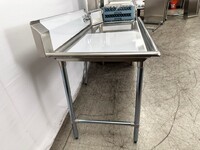 NSF Soiled Dish Table 60W x 30D x45H inches HN-DTS60L