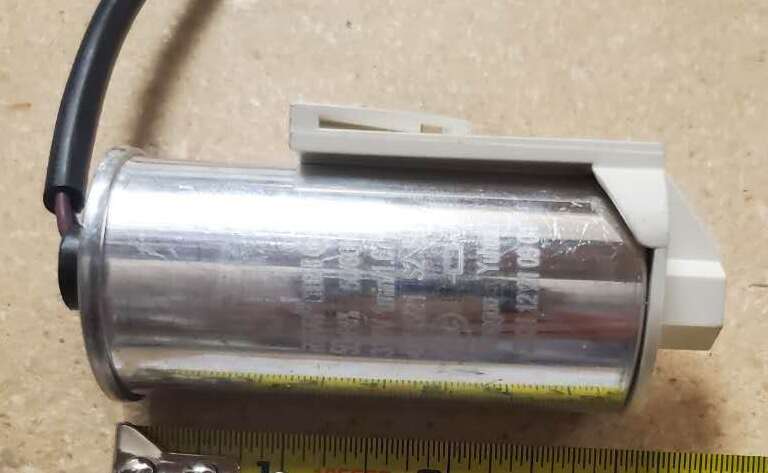 [Parts] LG1000 Two Glass Door Refrigerator Capacitor 50PF