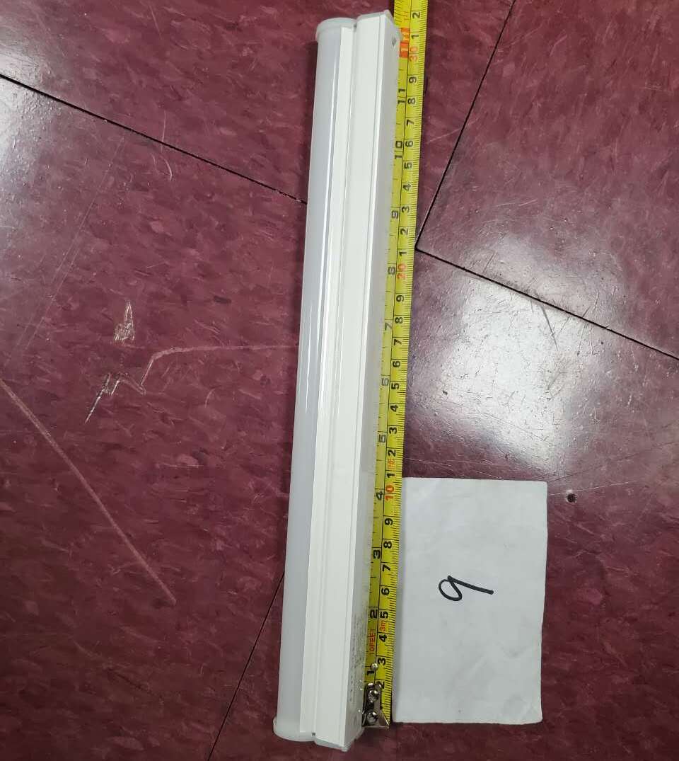[Parts] LED Light 12 ins T5 6000k